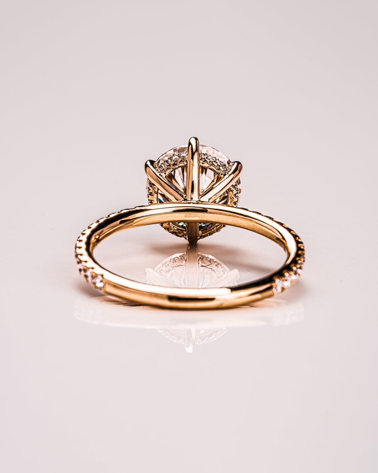 2.75 CT Round Cut Solitaire Hidden Halo/Pave Setting Moissanite Engagement Ring