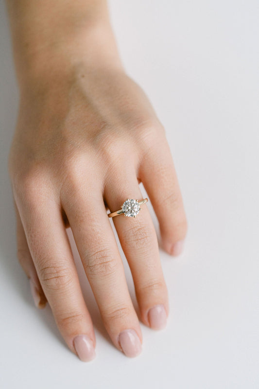 3.0 CT Elongated Cushion Solitaire Lab Grown Diamond Engagement Ringt