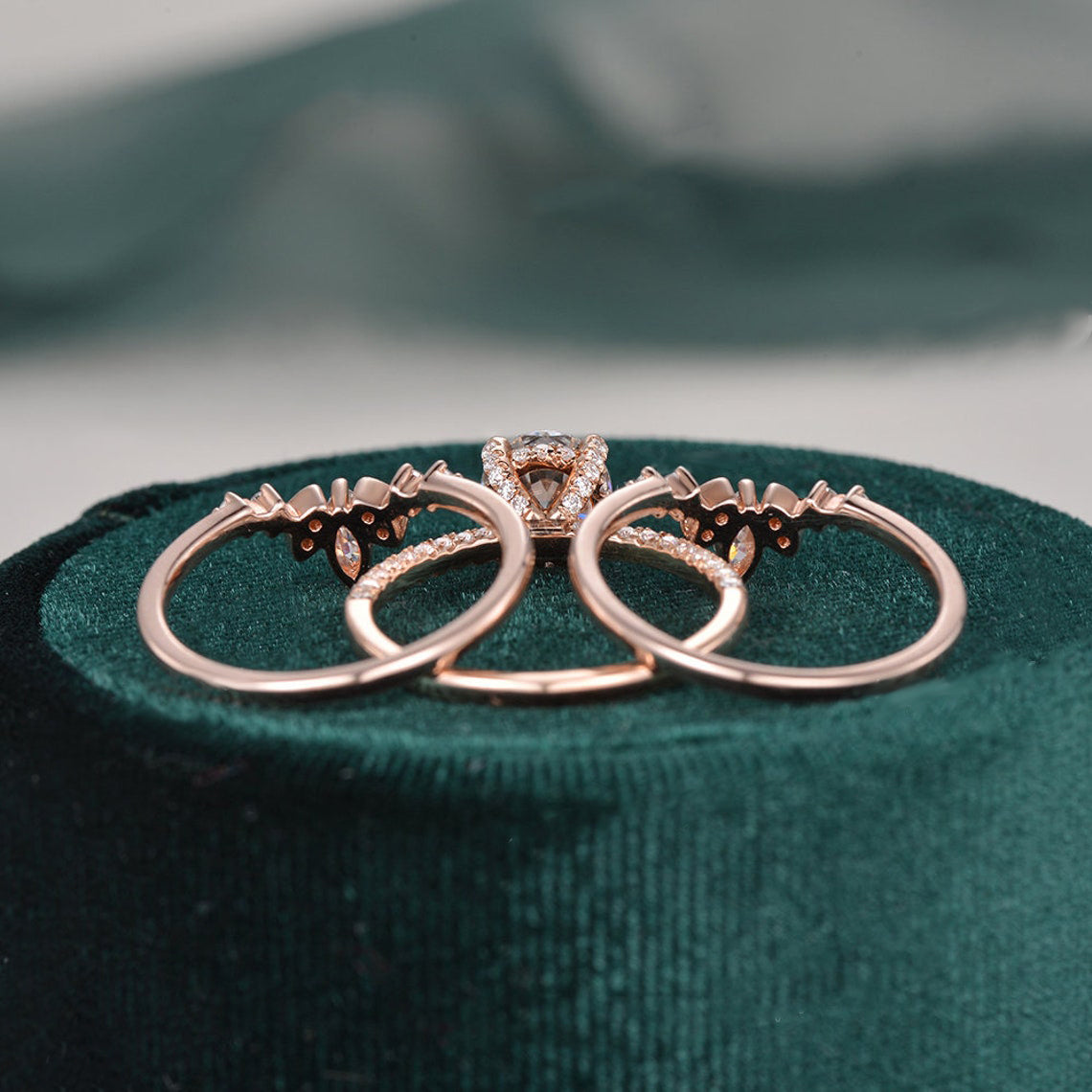 1.0 CT Round Cut Hidden Halo Moissanite Bridal Ring Set