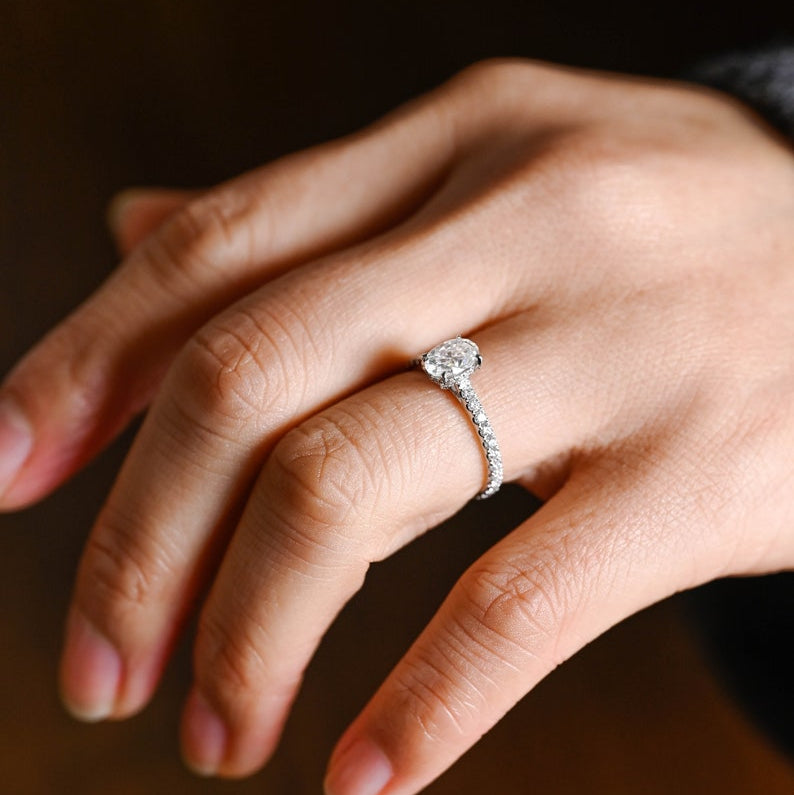 Stunning 1.0 - 2.0 CT Oval Moissanite Engagement Ring with Cathedral Design 6