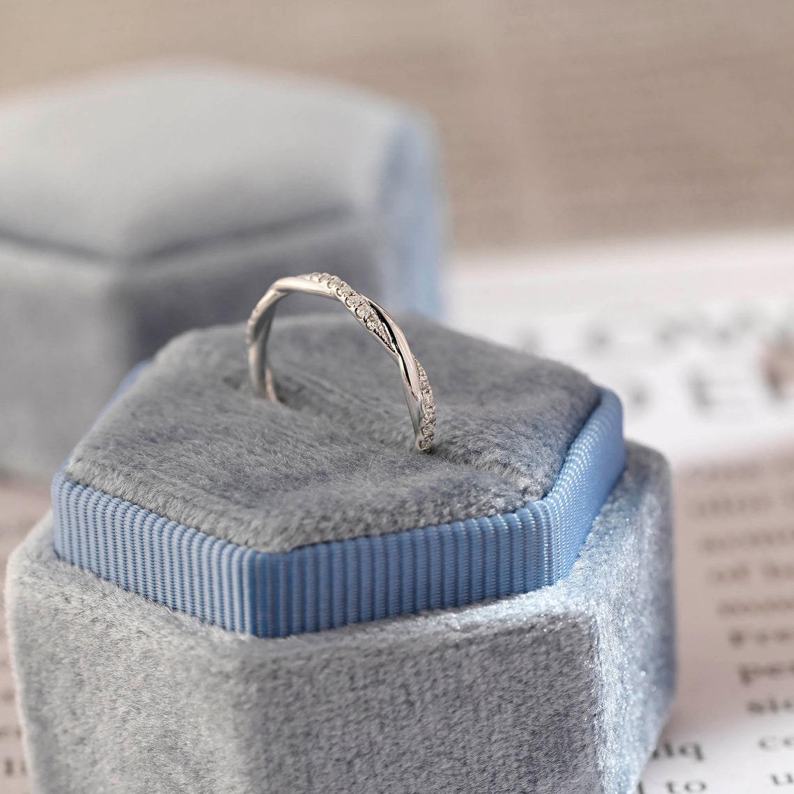 0.2 TCW Round Twisted Lab Grown Diamond Wedding Band