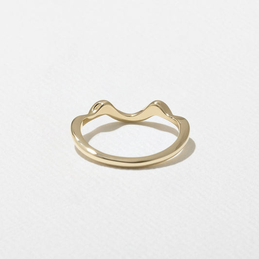 0.12 TCW Round Curved Wedding Band
