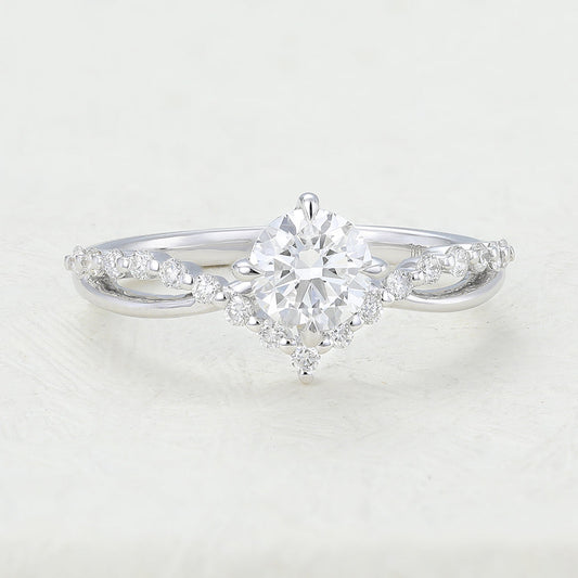 0.41 CT Round Shaped Moissanite Cluster Engagement Ring