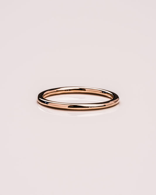 Classic Plain Gold Wedding Band