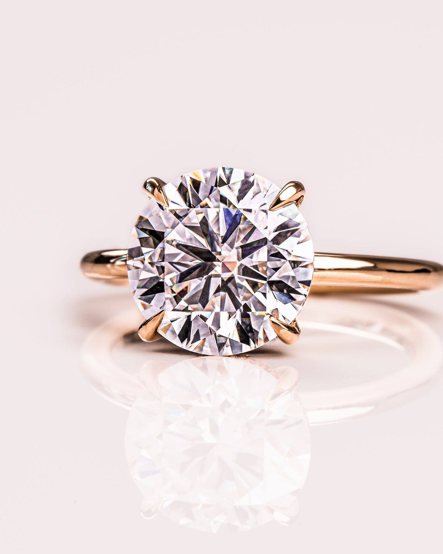 3.08 CT Round Cut Solitaire Hidden Halo Setting Moissanite Engagement Ring