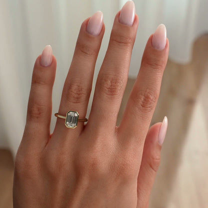 CUJ021