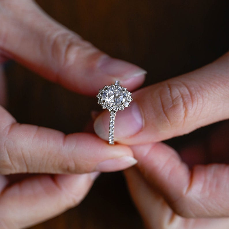 Stunning 1.0 - 2.0 CT Oval Moissanite Engagement Ring with Pave & Halo Design 2