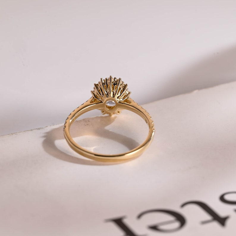 Stunning 1.0 - 2.0 CT Oval Moissanite Engagement Ring with Pave & Halo Design 3