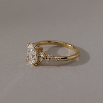 CUJ026