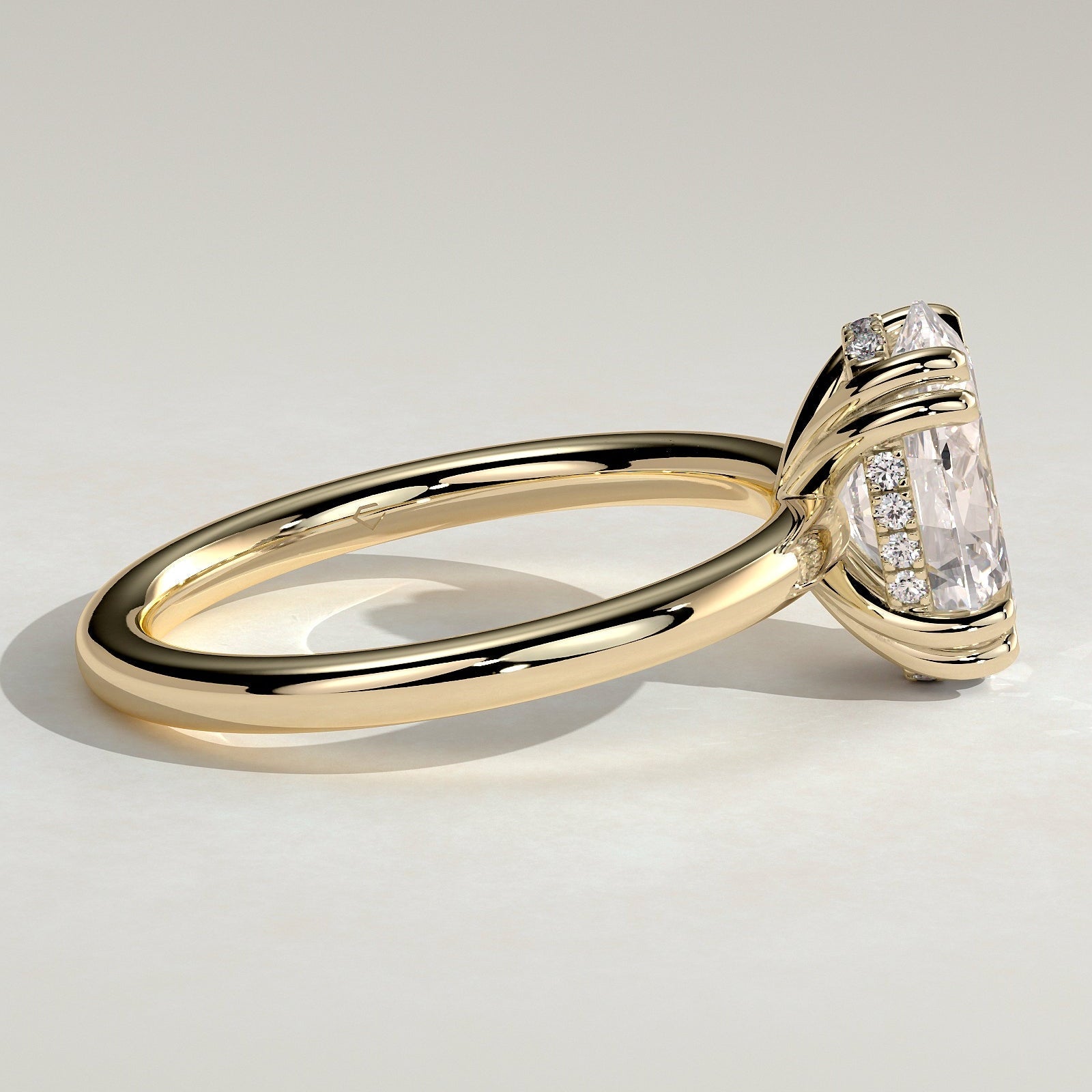CUJ033