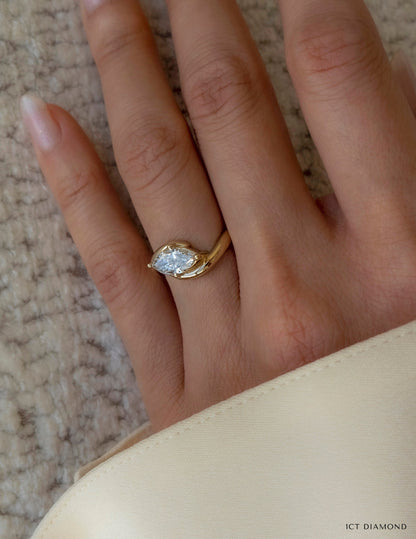 1.0 - 2.0 CT Marquise Cut Lab Grown Diamond Solitaire Engagement Ring