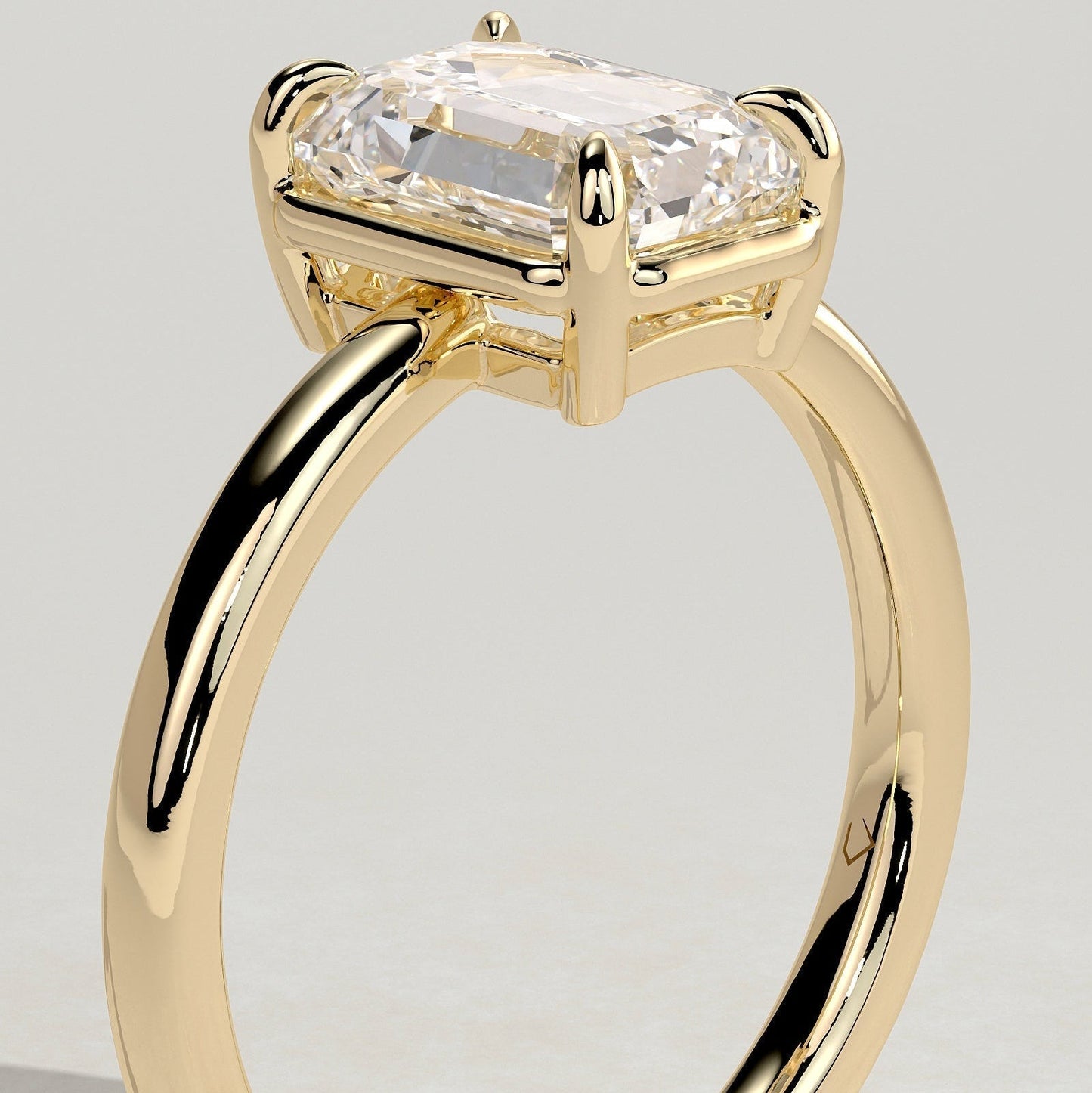 CUJ004