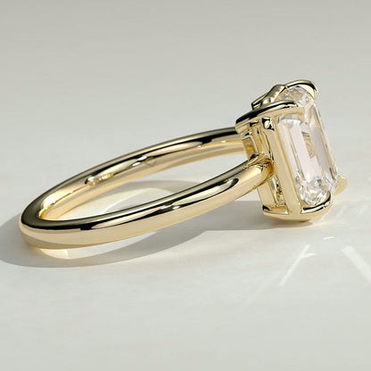 CUJ004