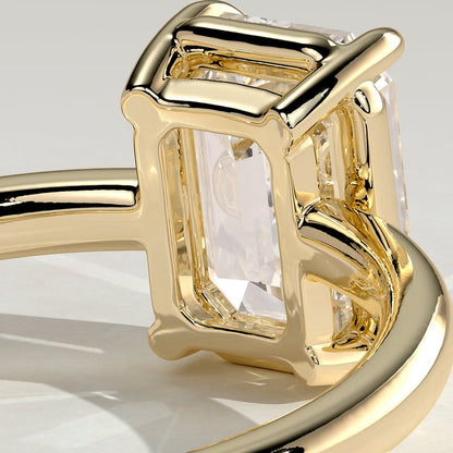 CUJ004