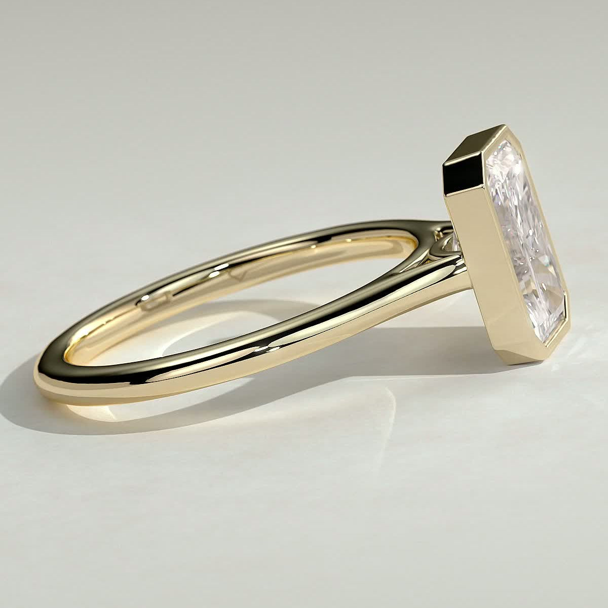 CUJ005