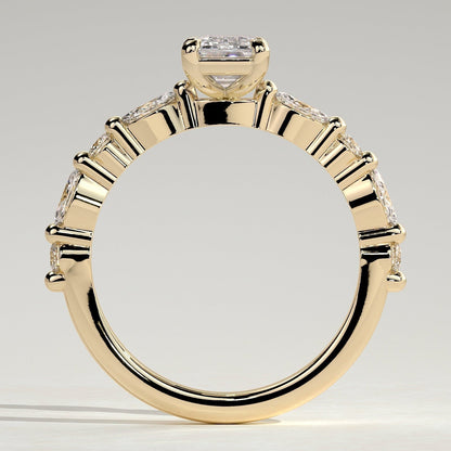CUJ032