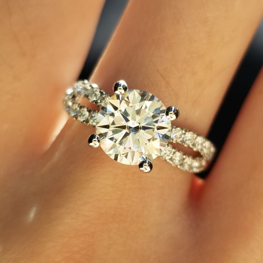 1.30 CT Round Shaped Moissanite Solitaire & Split Shank Engagement Ring