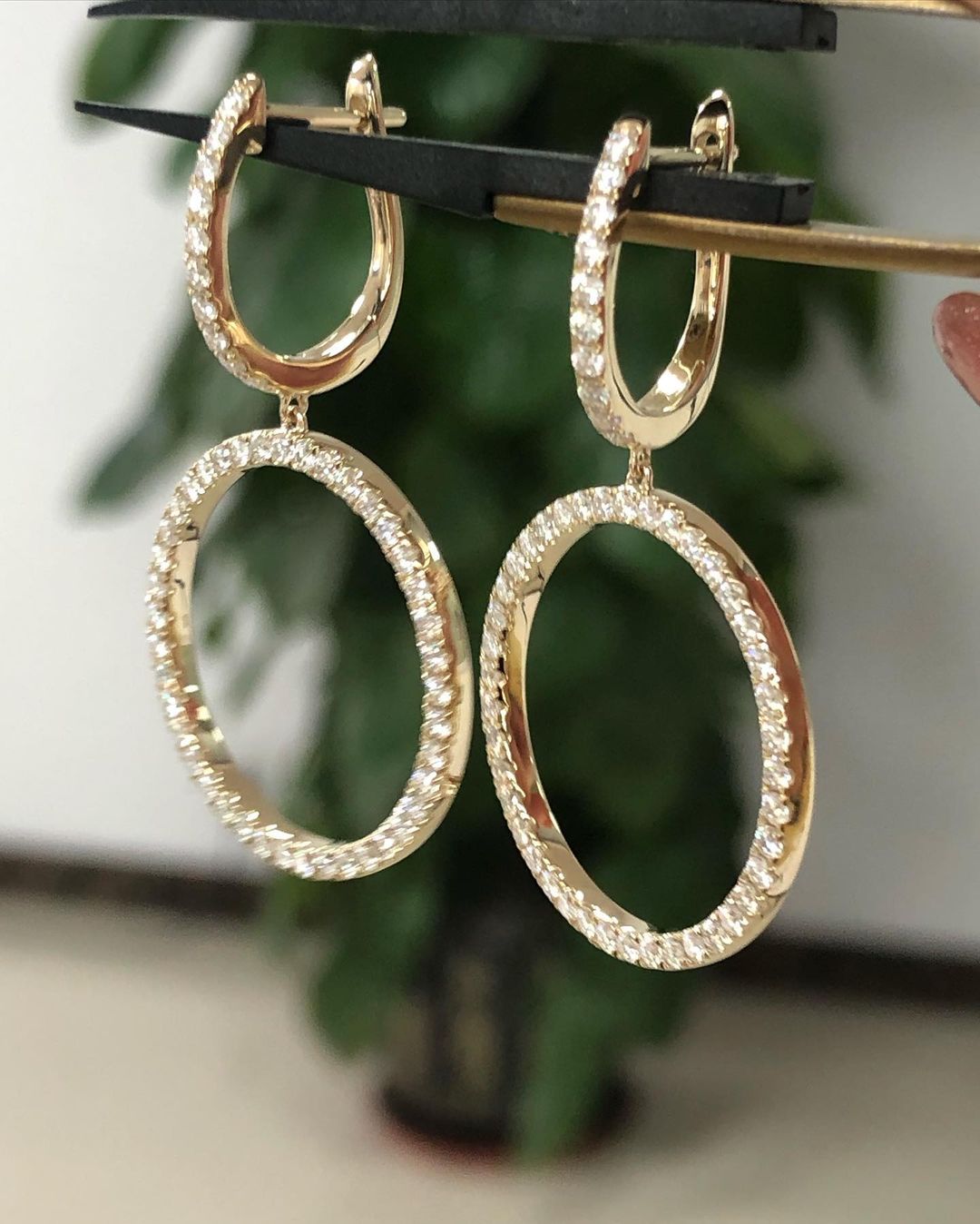 0.66 TCW Round Cut Moissanite Hoop Earrings