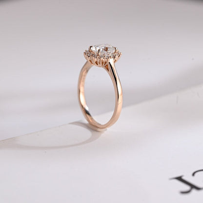 Stunning 1.0 - 2.0 CT Oval Moissanite Engagement Ring with Halo Design 8