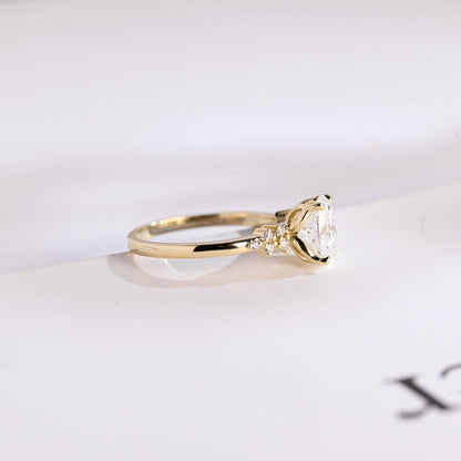 Stunning 1.0 - 2.0 CT Oval Moissanite Engagement Ring with Cluster Design 6