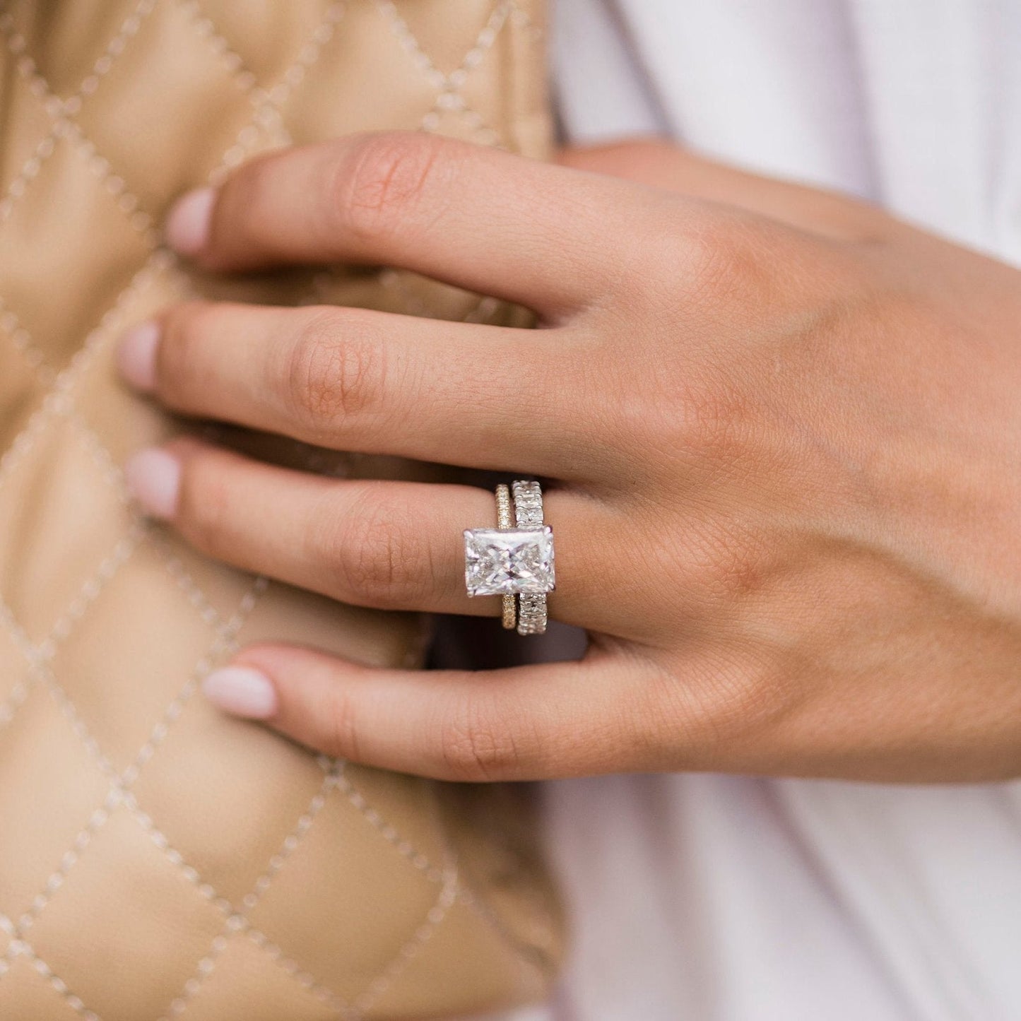 EW073