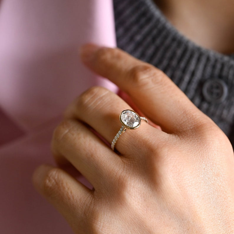 Stunning 1.0 - 2.0 CT Oval Moissanite Engagement Ring with Bezel Design 4