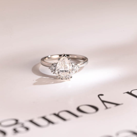 Stunning 1.0 - 2.0 CT Pear Moissanite Engagement Ring with Cluster Design 1