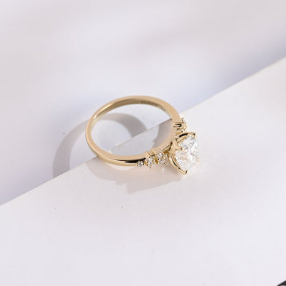 Stunning 1.0 - 2.0 CT Oval Moissanite Engagement Ring with Cluster Design 7