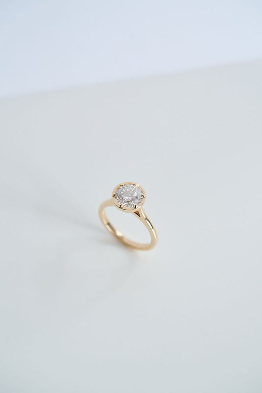 3.0 CT Elongated Cushion Solitaire Lab Grown Diamond Engagement Ringt