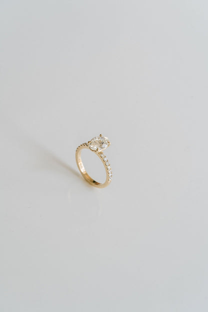 3.0 CT Elongated Cushion Solitaire Lab Grown Diamond Engagement Ringt