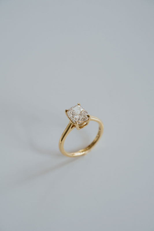 3.0 CT Elongated Cushion Solitaire Lab Grown Diamond Engagement Ringt