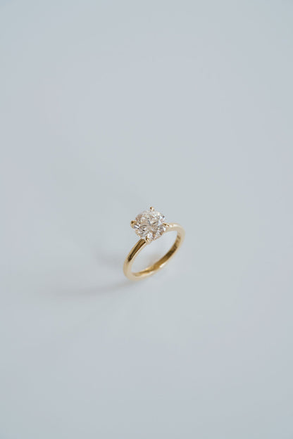 3.0 CT Elongated Cushion Solitaire Lab Grown Diamond Engagement Ringt