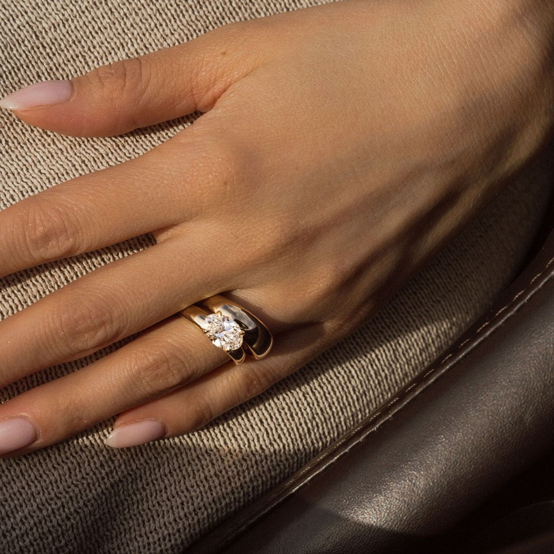 3.0 CT Elongated Cushion Solitaire Lab Grown Diamond Engagement Ringt