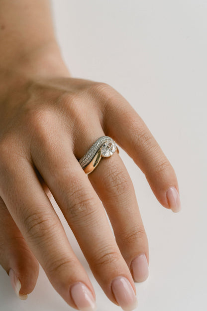 3.0 CT Elongated Cushion Solitaire Lab Grown Diamond Engagement Ringt