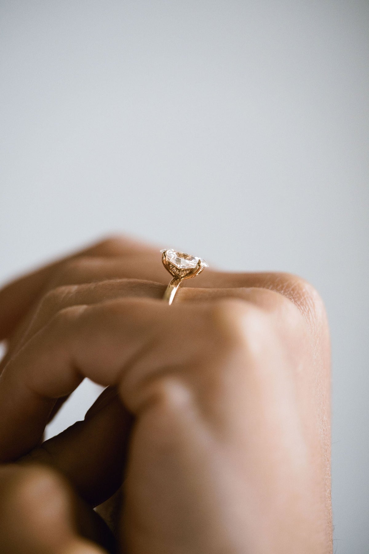 3.0 CT Elongated Cushion Solitaire Lab Grown Diamond Engagement Ringt