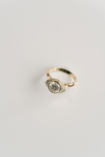 3.0 CT Elongated Cushion Solitaire Lab Grown Diamond Engagement Ringt