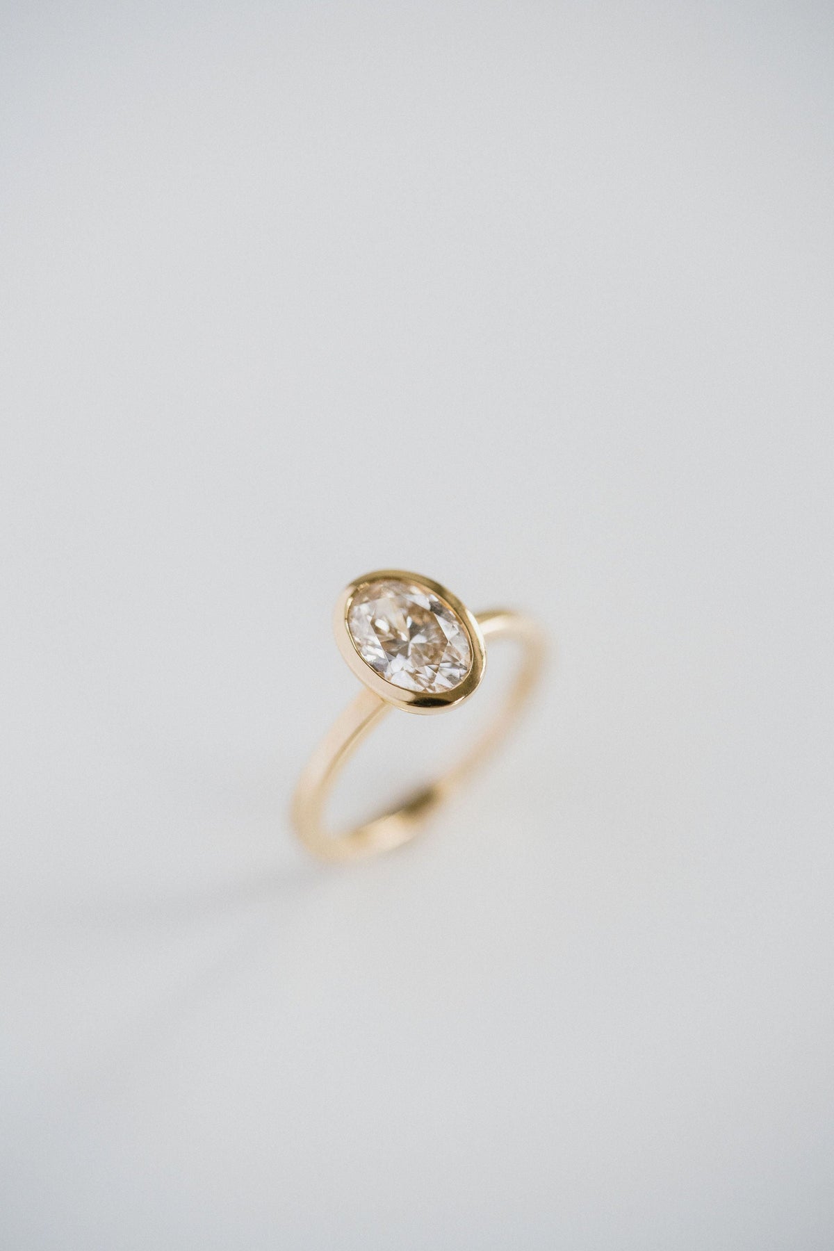 3.0 CT Elongated Cushion Solitaire Lab Grown Diamond Engagement Ringt