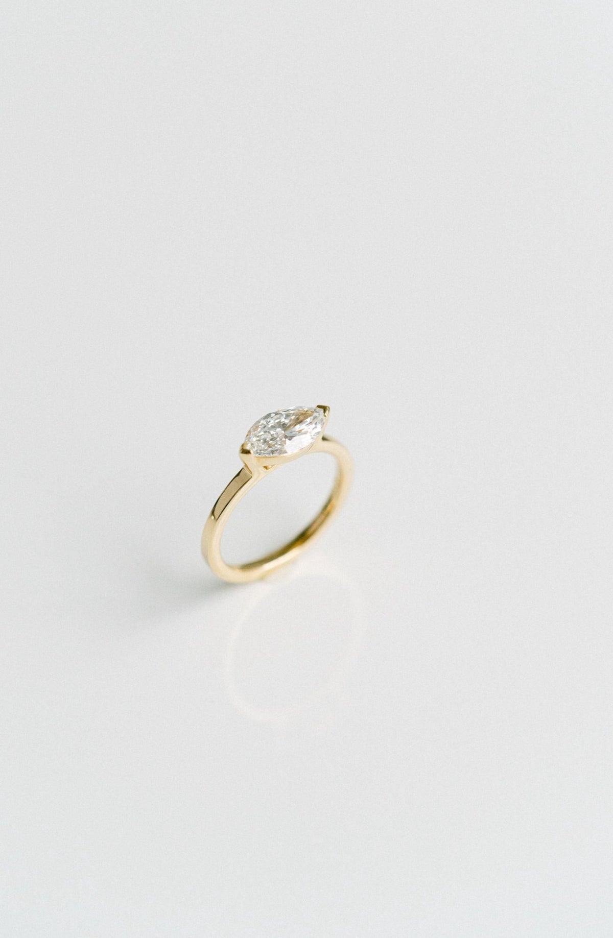 3.0 CT Elongated Cushion Solitaire Lab Grown Diamond Engagement Ringt