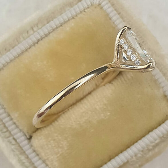 2.1 CT Radiant Cut Solitaire Style Moissanite Engagement Ring