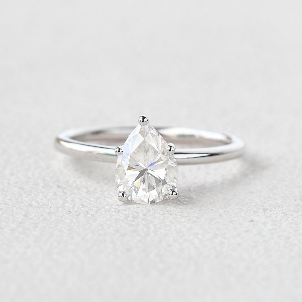 1.25 CT Pear Cut Solitaire Moissanite Engagement Ring