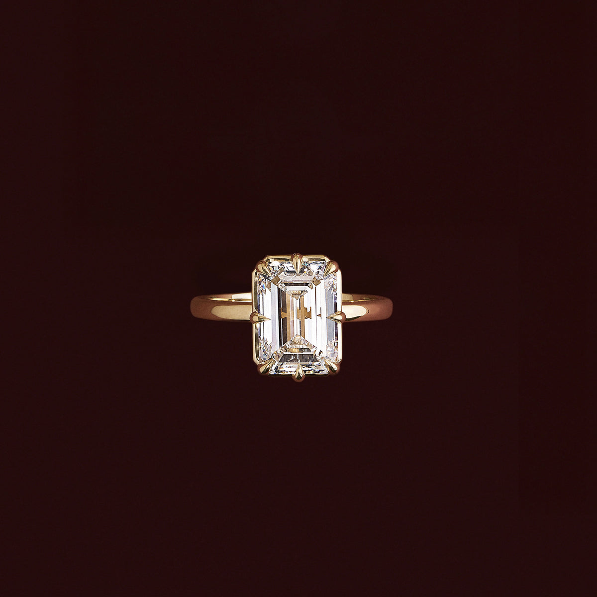 2.5 CT Emerald: Pronged Bezel Lab Grown Diamond