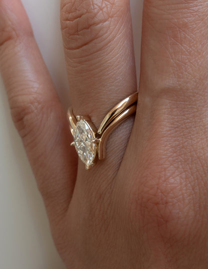1.0 - 3.0 CT Marquise Shaped Lab Grown Diamond Soliatire Style Engagement Ring