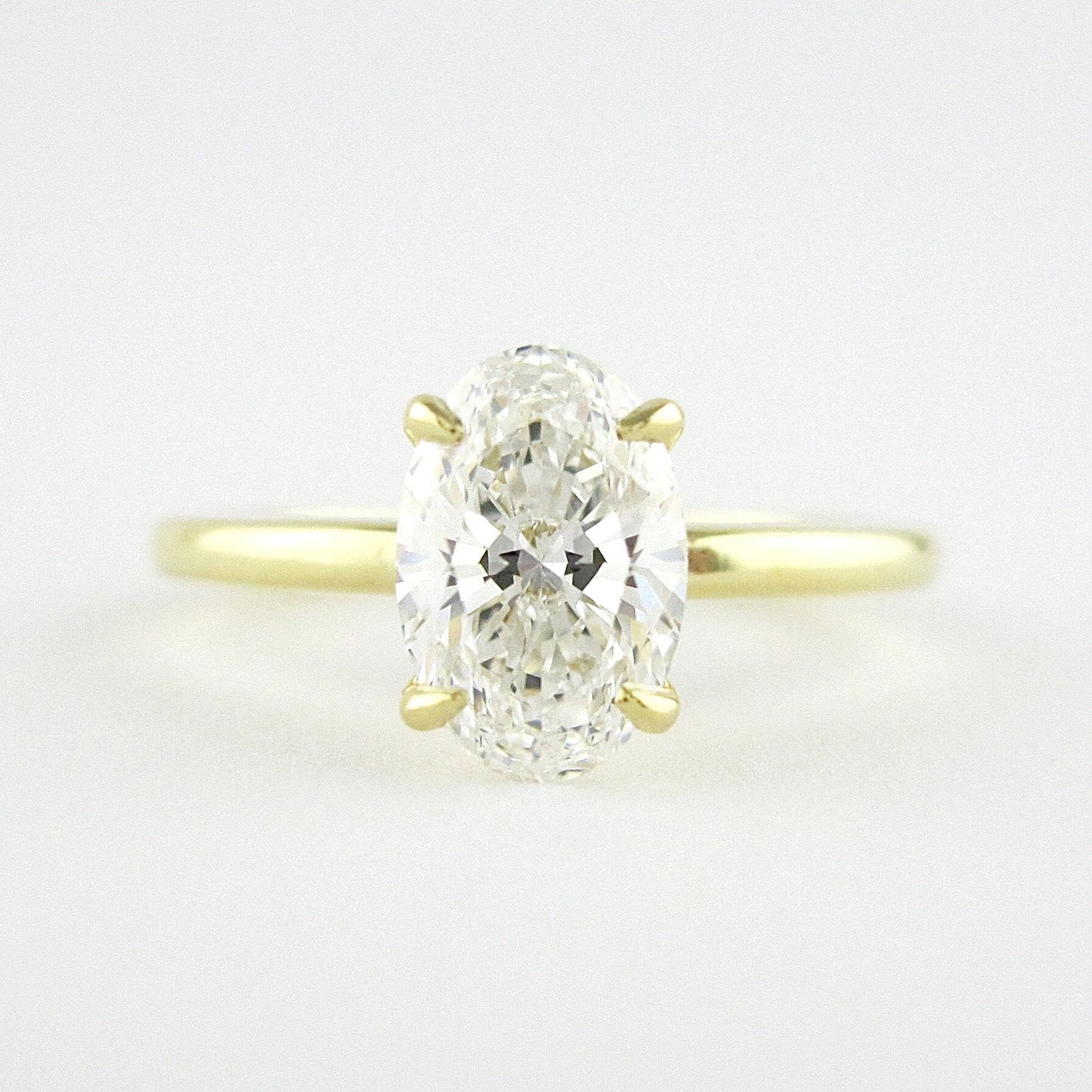 1.33 CT Oval Solitaire Style Moissanite Engagement Ring