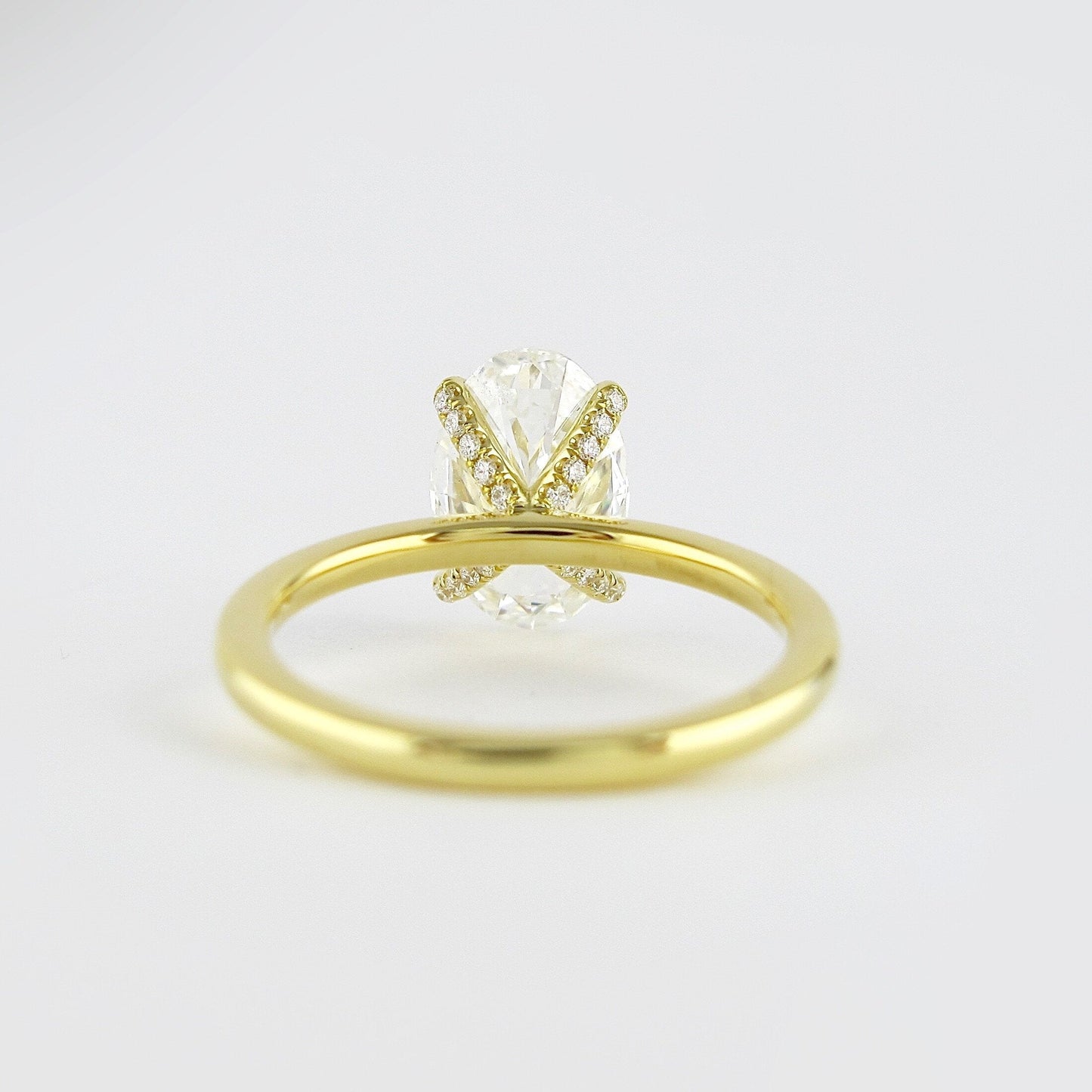 1.33 CT Oval Cut Solitaire Style Moissanite Engagement Ring