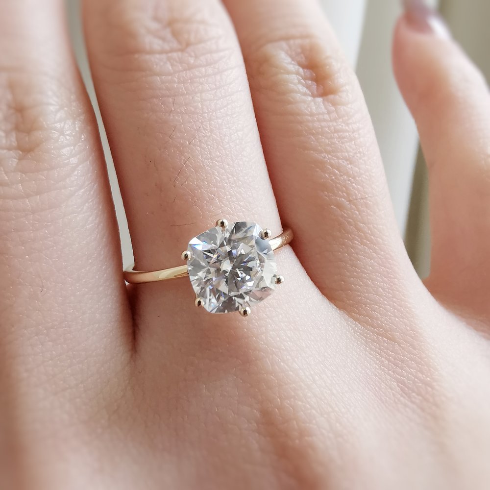 2.0 CT Cushion Shaped Moissanite Solitaire Engagement Ring