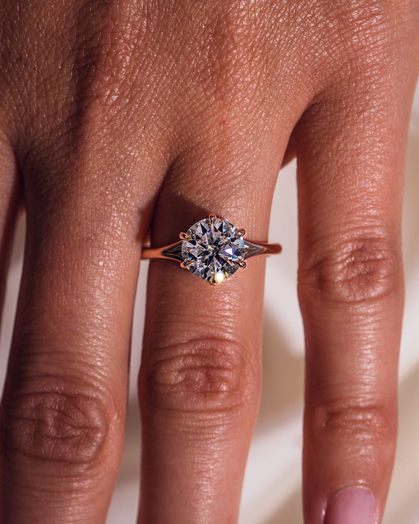 1.9 CT Round Solitaire Moissanite Engagement Ring