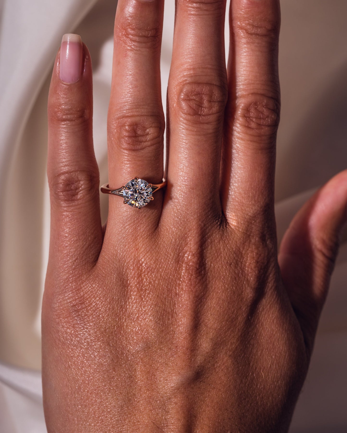 1.9 CT Round Solitaire Moissanite Engagement Ring