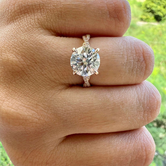 4.11 CT Round Cut Twisted Pave Moissanite Engagement Ring