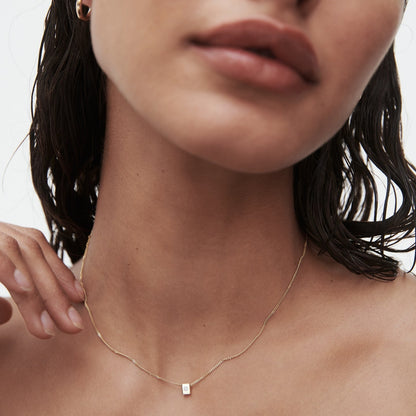 0.01 CT Round Moissanite Archetype Necklace