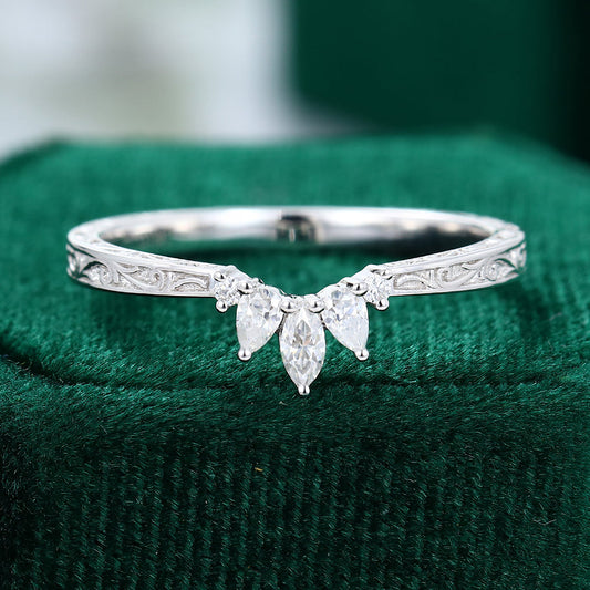 0.19 CT Round, Marquise & Pear Moissanite Curved Wedding Band